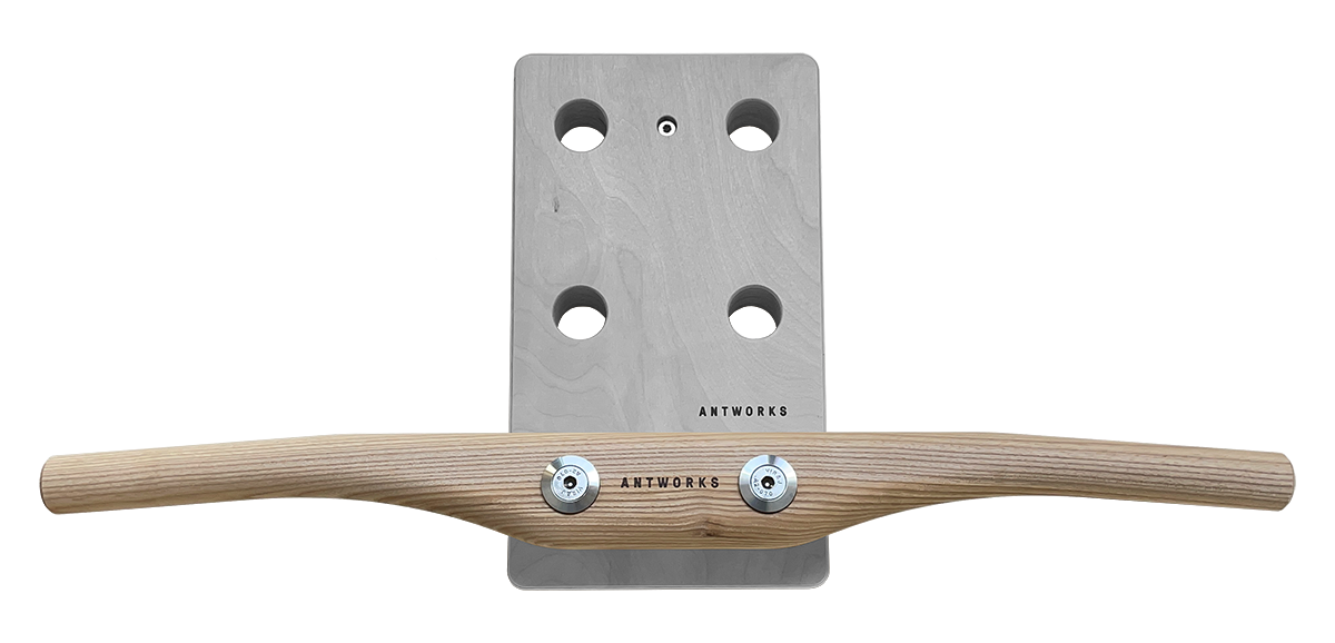 Ant Enna - Klimmzugstange aus massivem Eschenholz