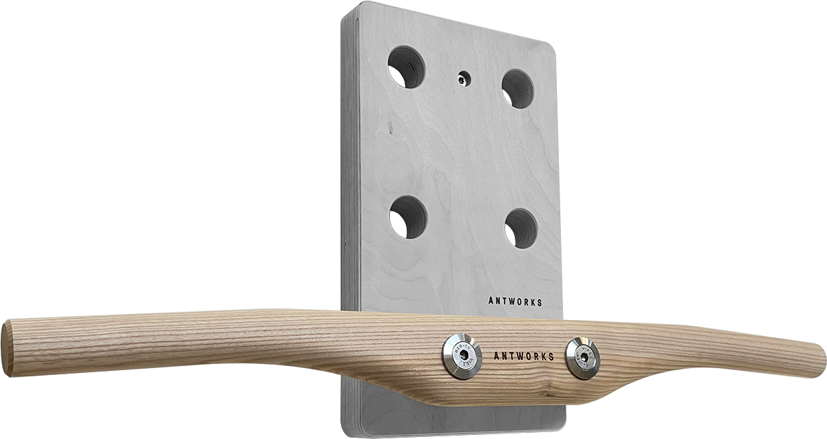 Ant Enna - Klimmzugstange aus massivem Eschenholz